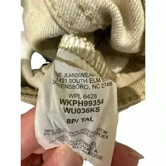 Aura From Women at Wrangler Short Rise Tan Jeans, Size 8P Tall, Pre-Owned - Picture 6 of 12